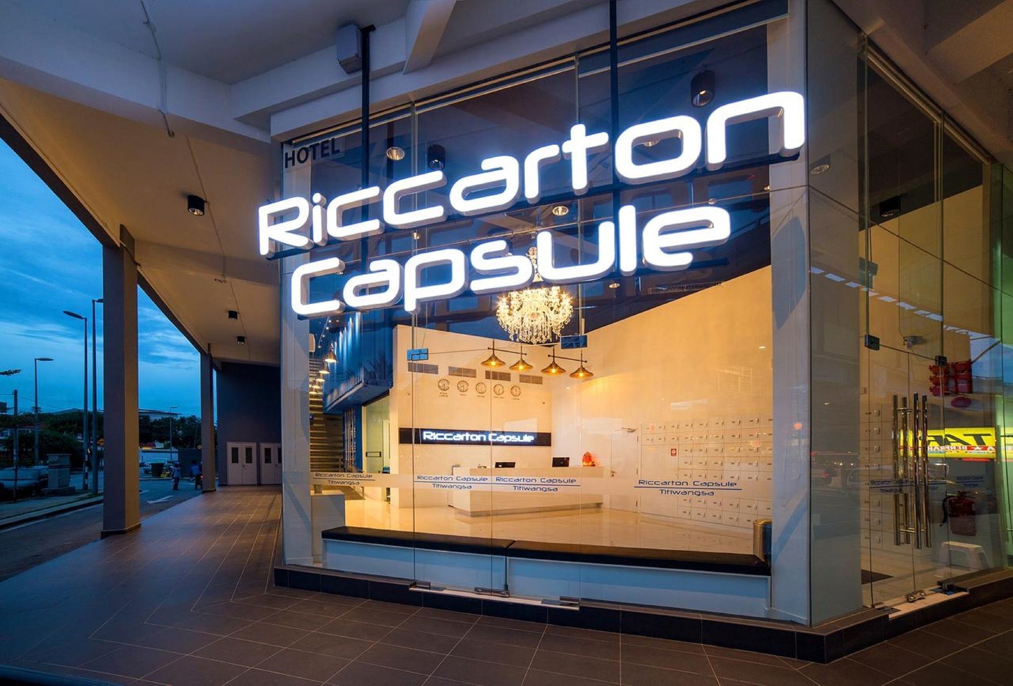Riccarton Capsule Hotel Kuala Lumpur Exteriér fotografie