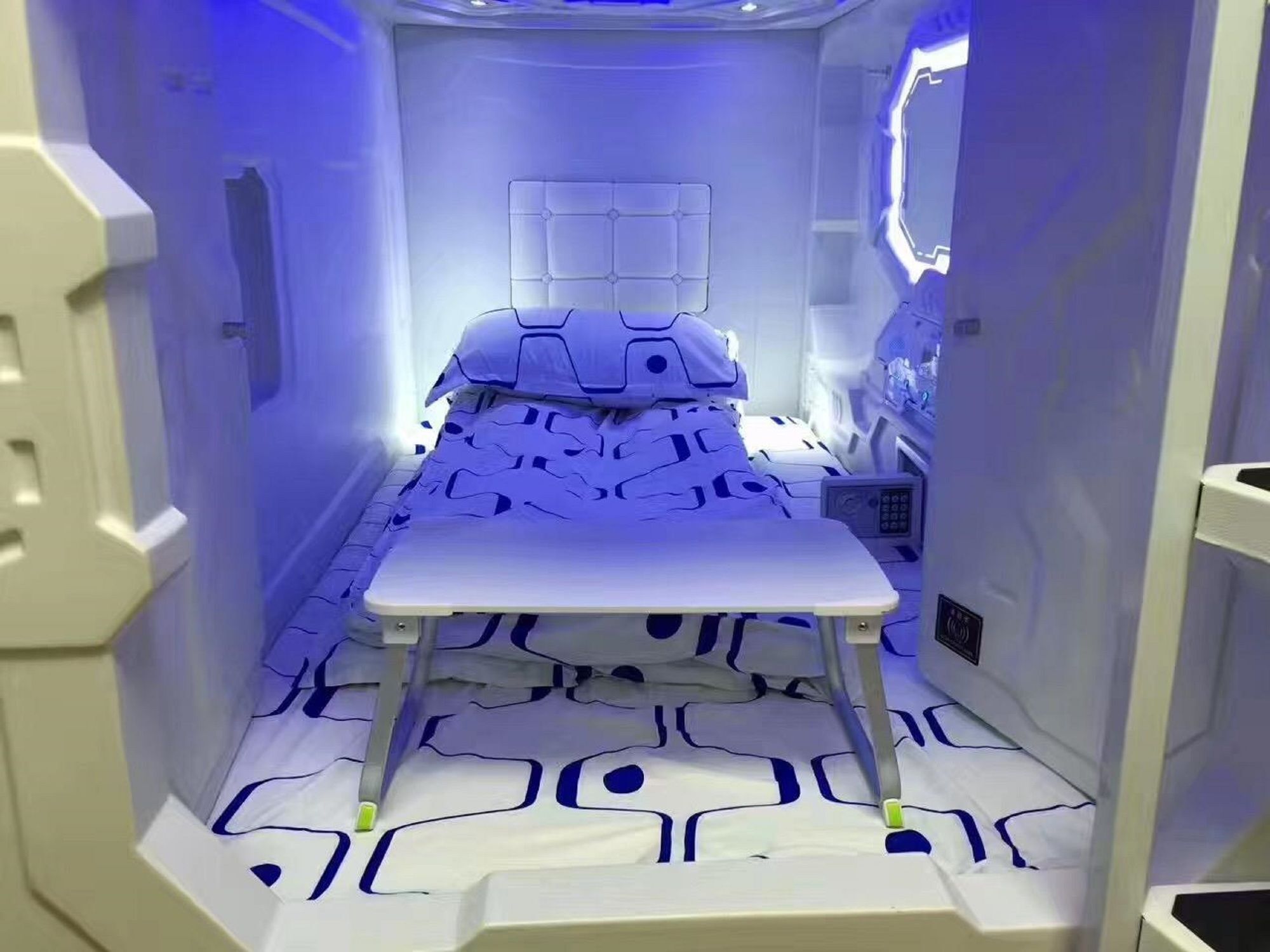 Riccarton Capsule Hotel Kuala Lumpur Exteriér fotografie